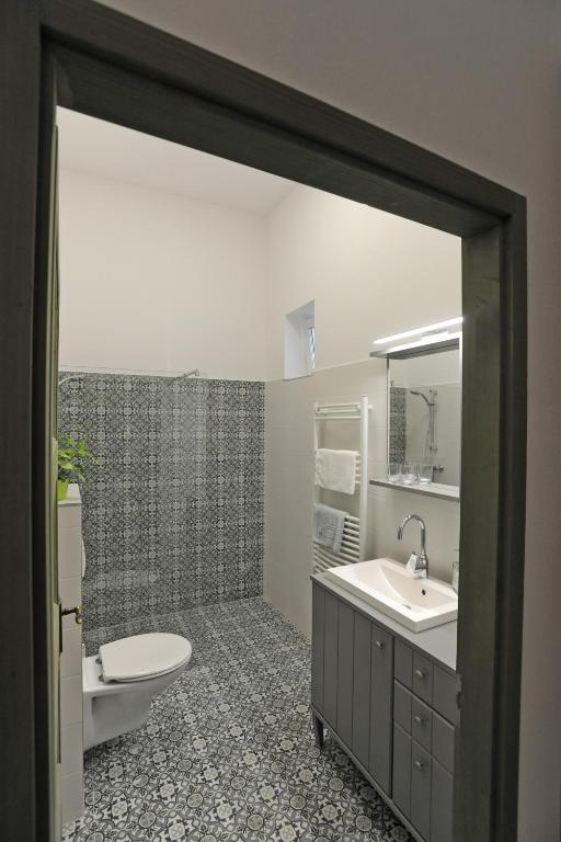 Kúpeľňa v ubytovaní M37 Apartman