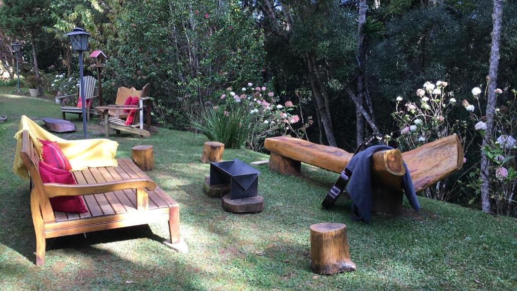  Apartamento em Condomínio Campos do Jordão