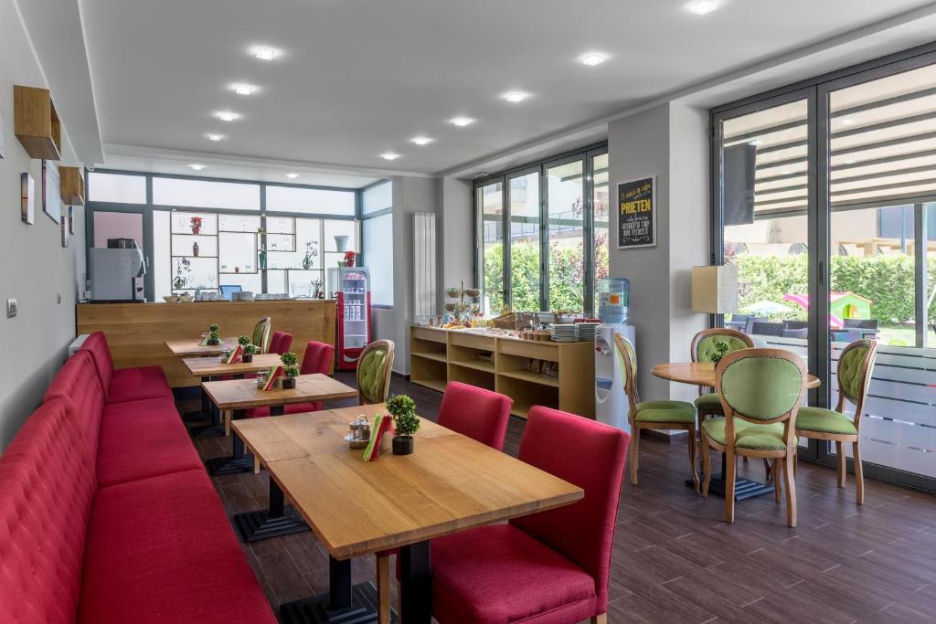 Tomis Garden Apartments Mamaia - Resim 15