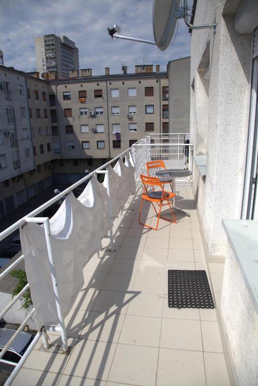 Balkon lub taras w obiekcie Studio apartman Tirkiz