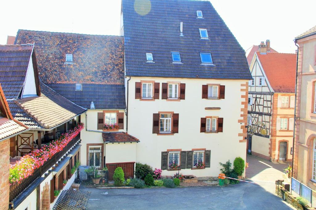 Budova, kde se hotel nachází