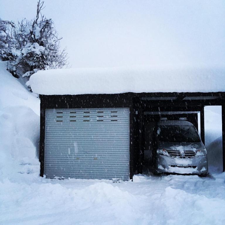 Niseko Tabi-tsumugi Backpackers v zimě