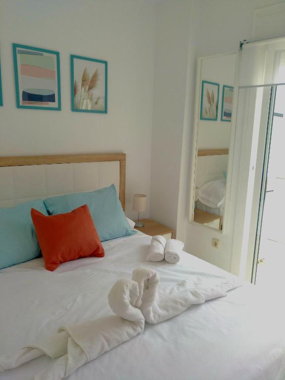 Posteľ alebo postele v izbe v ubytovaní Seaview Fuengirola Apartment