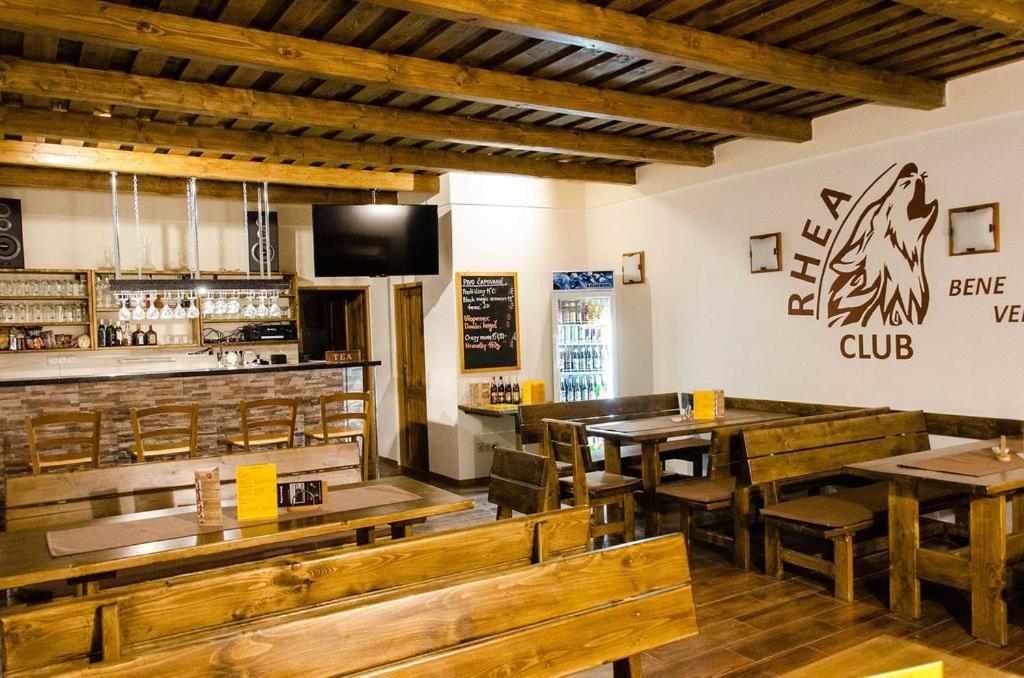 Restaurace v ubytování Vila Rhea