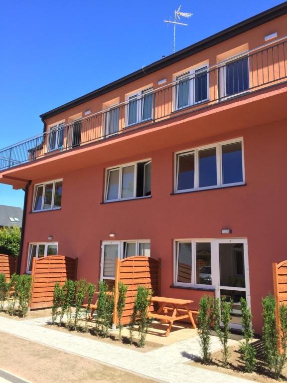 Budova, v ktorej sa apartmán nachádza