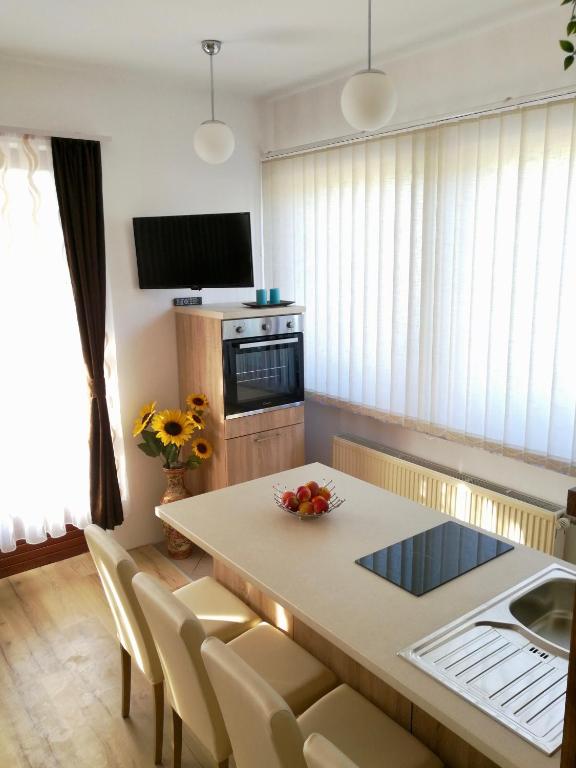 TV a/nebo společenská místnost v ubytování Frankovič Bed&Breakfast