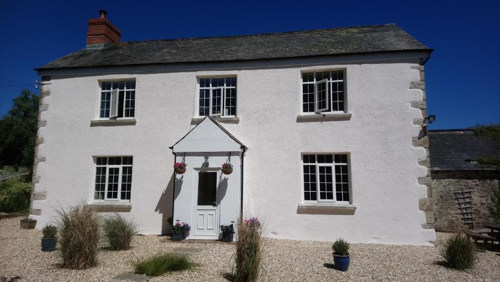 Lovaton Farmhouse in Okehampton, Devon, England