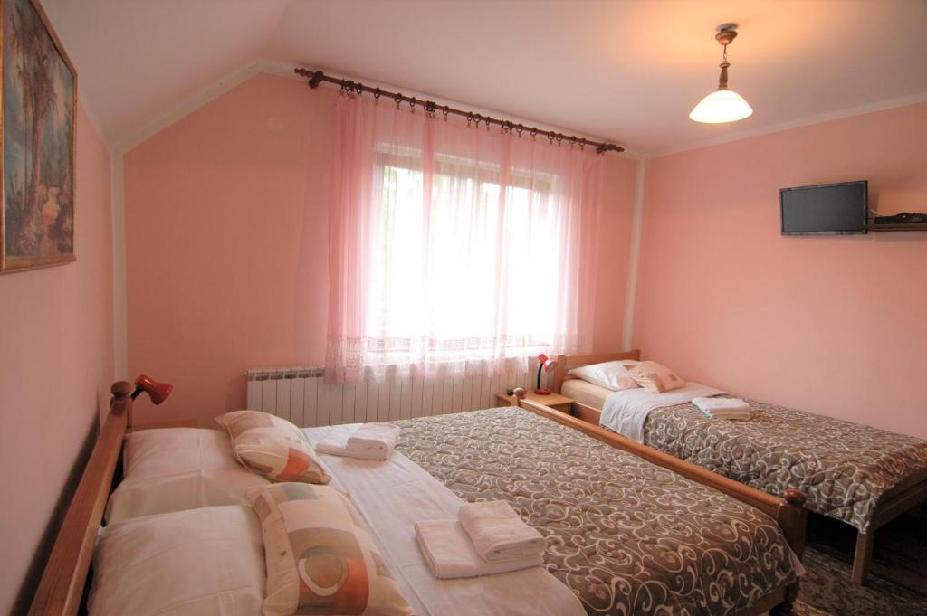 Plitvice Rooms Family Glumac - 8