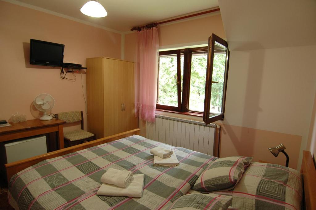 Plitvice Rooms Family Glumac - 2