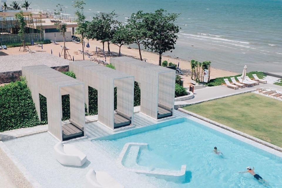 สระว่ายน้ำที่อยู่ใกล้ ๆ หรือใน Veranda Residence Pattaya by IN