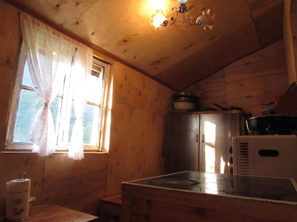 Kuchyň nebo kuchyňský kout v ubytování Nora's guesthouse