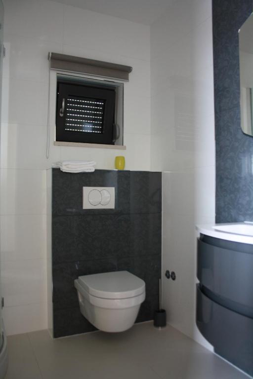Fotografia z galérie ubytovania Luxury apartment Ruskamen 3 v destinácii Lokva Rogoznica