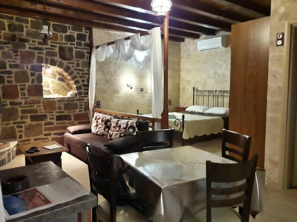 Postel nebo postele na pokoji v ubytování Amfi Sea View