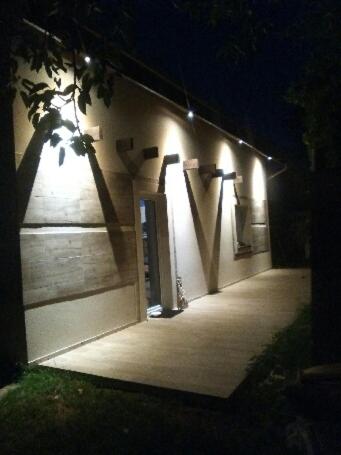 Fotografia z galérie ubytovania Nowy apartament z patio v destinácii Lubiatowo