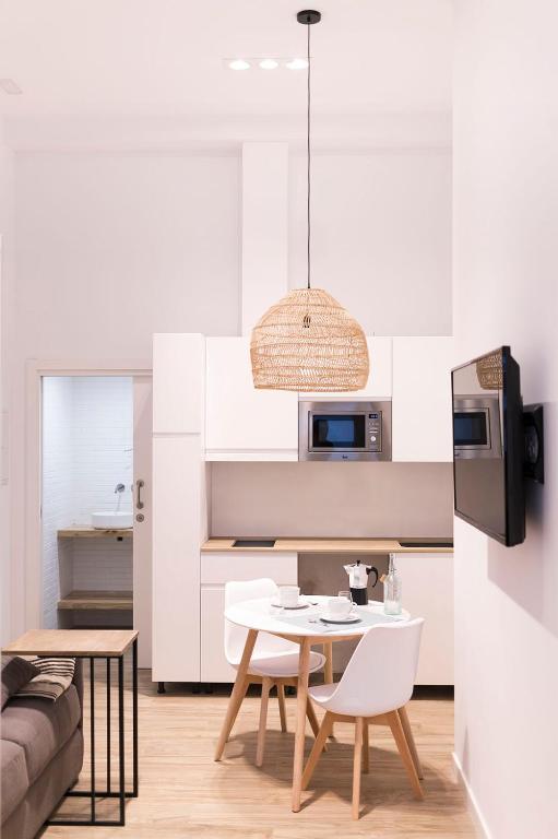 Kuchyň nebo kuchyňský kout v ubytování GETARIA APARTAMENTUAK - Sahatsaga