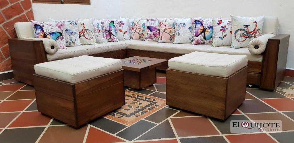 Posezení v ubytování El Quijote Apartahotel