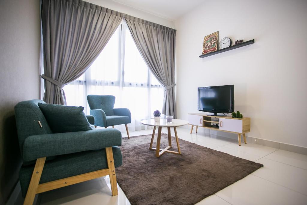 TV a/nebo společenská místnost v ubytování Econest Apartment By The one - Educity Nusajaya
