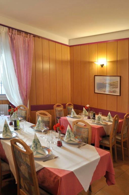 Posedenie v ubytovaní Albergo Casagrande