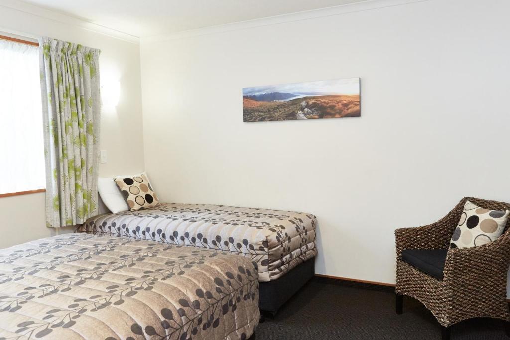 Admiral Court Motel & Apartments - Resim 10