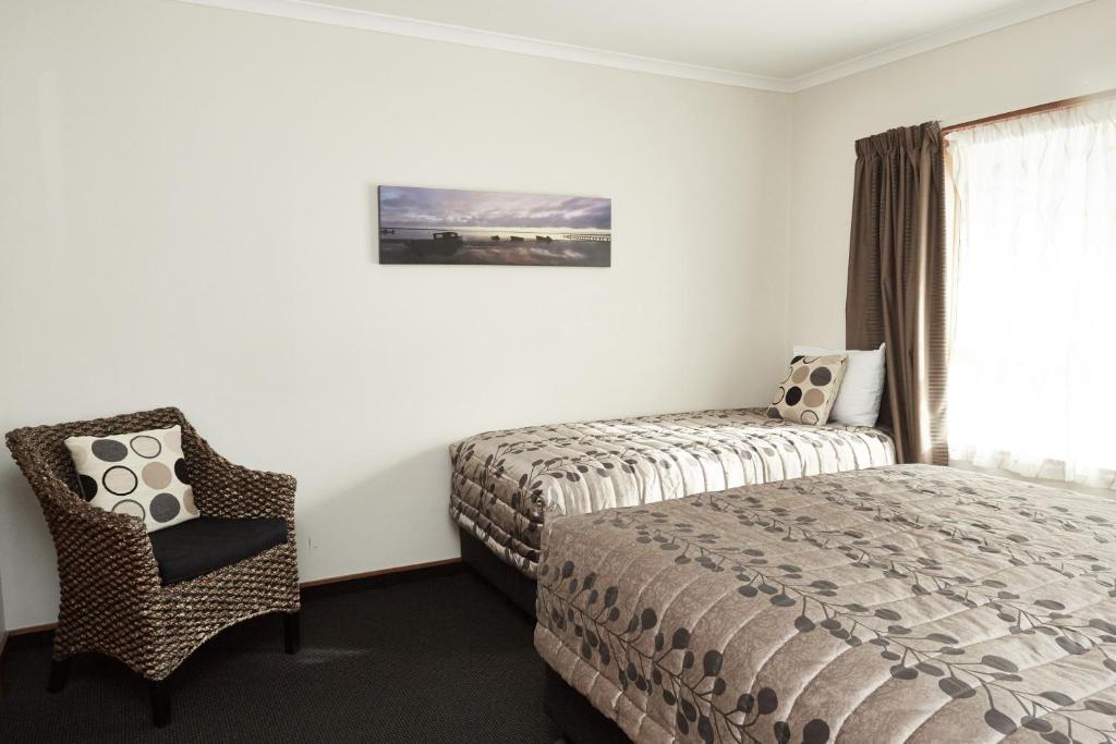 Admiral Court Motel & Apartments - Resim 37