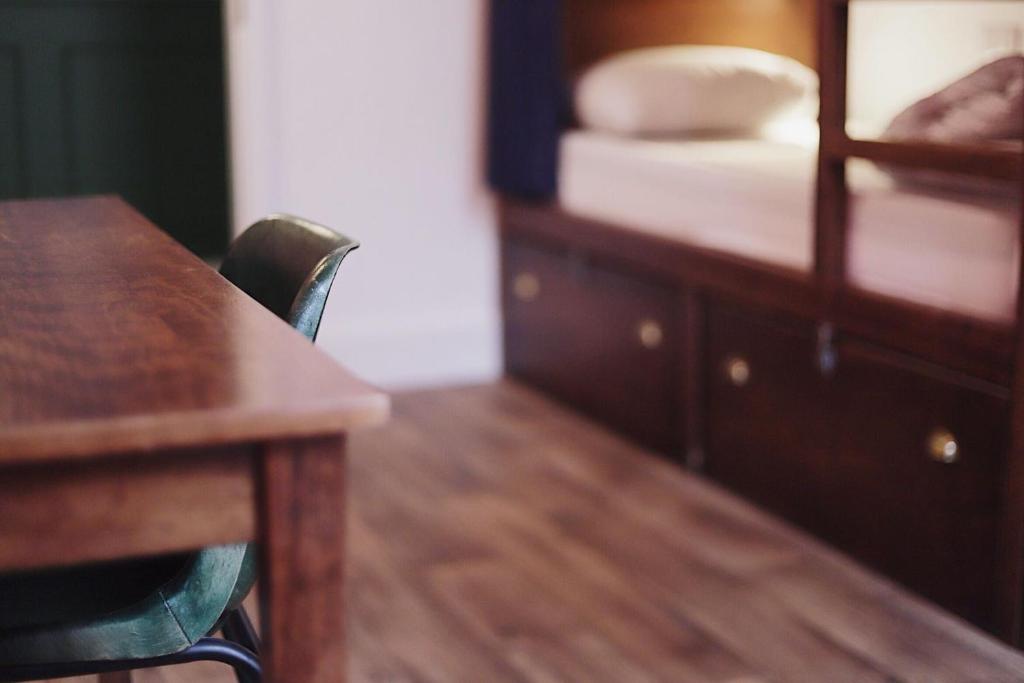 Home Lisbon Hostel - 13