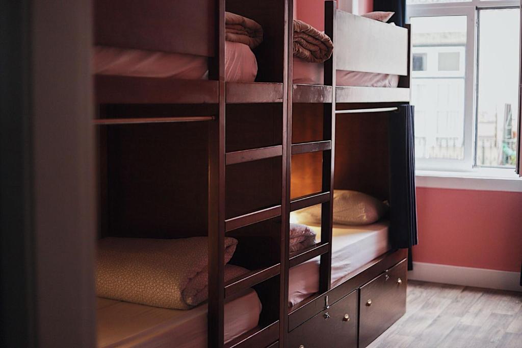 Home Lisbon Hostel - 12