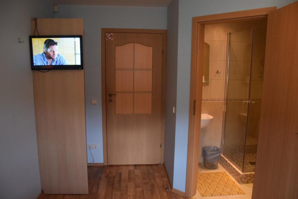 TV a/nebo společenská místnost v ubytování Girele