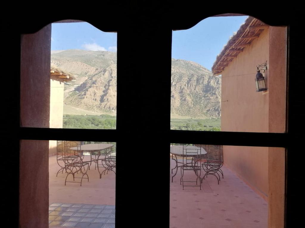 Üldine mäevaade või majutusasutusest Kasbah Ait Bouguemez pildistatud vaade