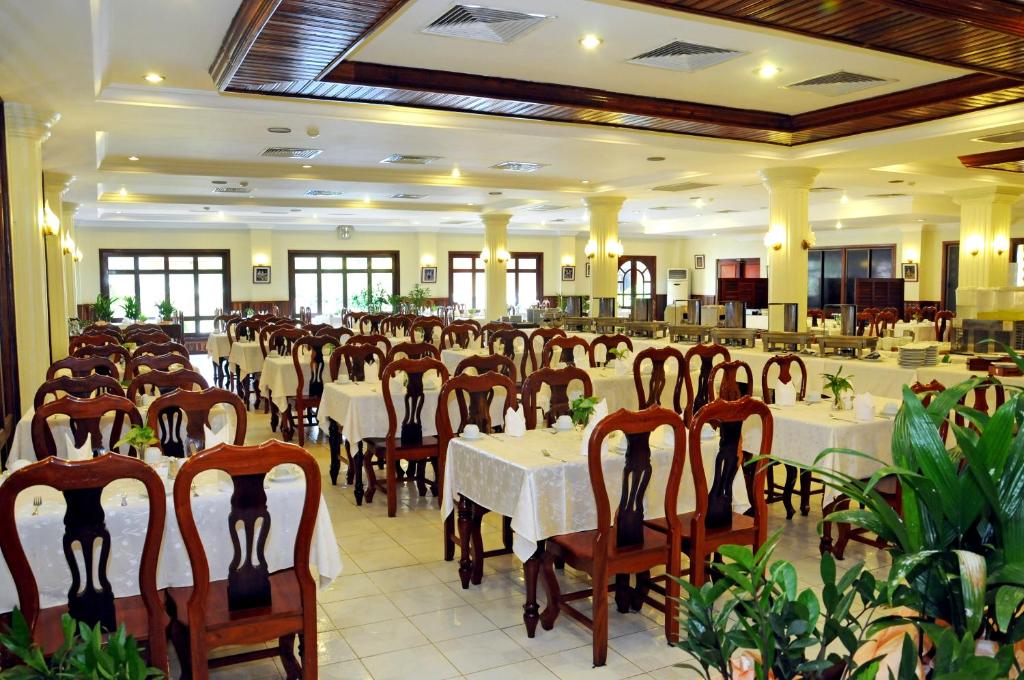 Restaurace v ubytování Angkor Hotel