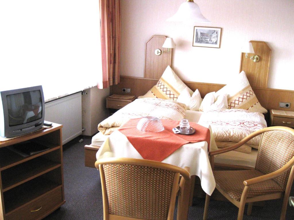 Postel nebo postele na pokoji v ubytování Gästehaus Steininger