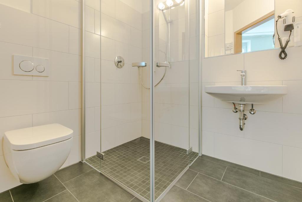 Koupelna v ubytování Hotel Johnsburg
