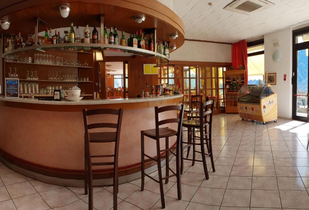Lounge nebo bar v ubytování Village Bazzanega - Montagnoli Group