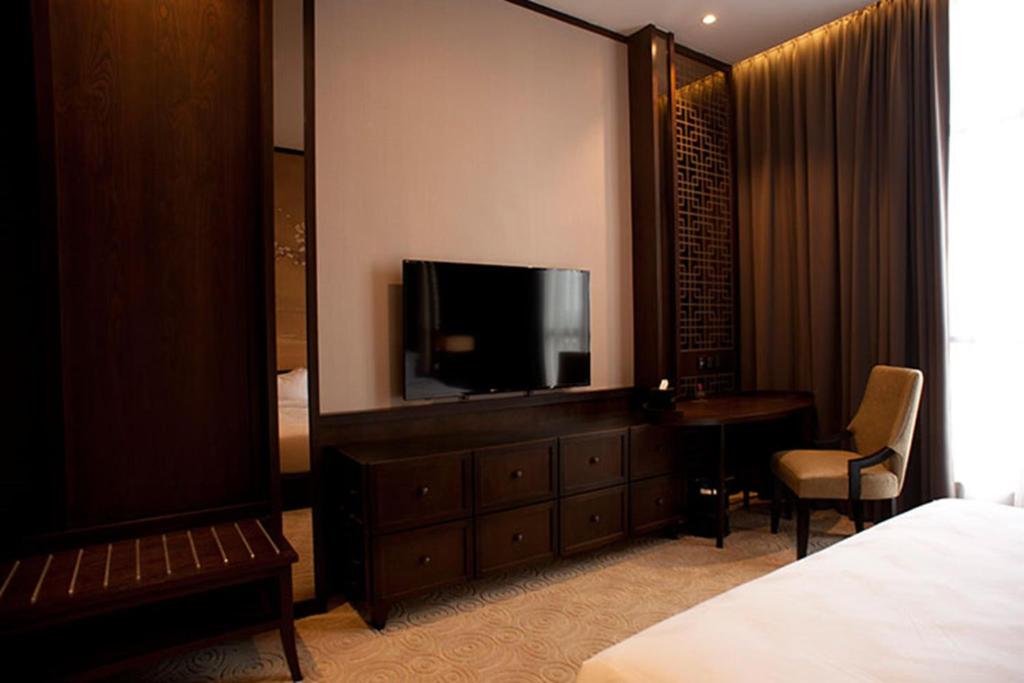 Vangohh Eminent Hotel & Spa - Deluxe Double Room