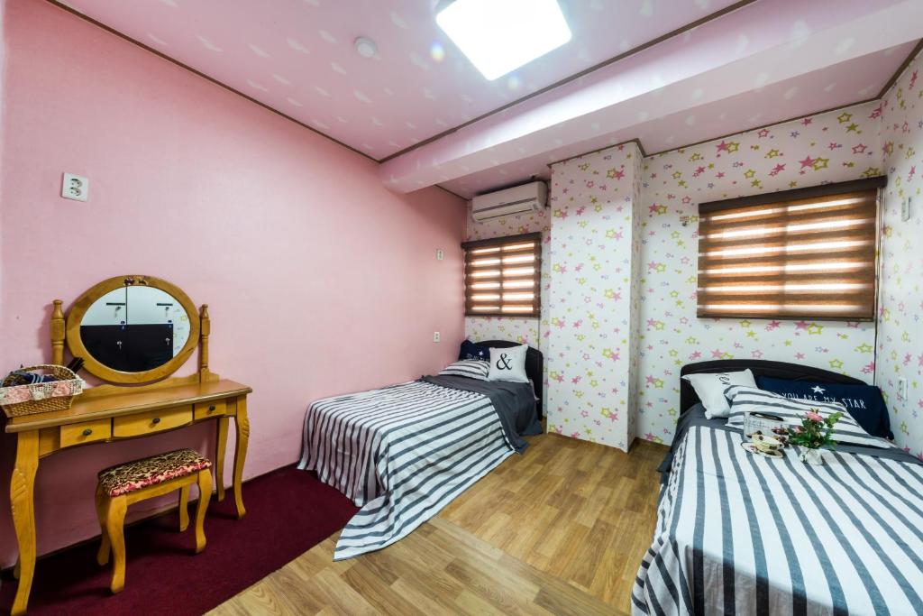 Funstay Inn Guesthouse - Habitación Doble