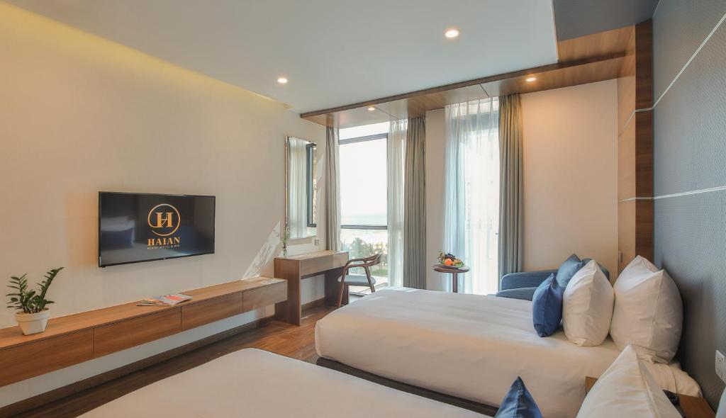 Phòng Superior 2 Giường Đơn Nhìn Ra Một Phần Biển - Kèm Trà Chiều