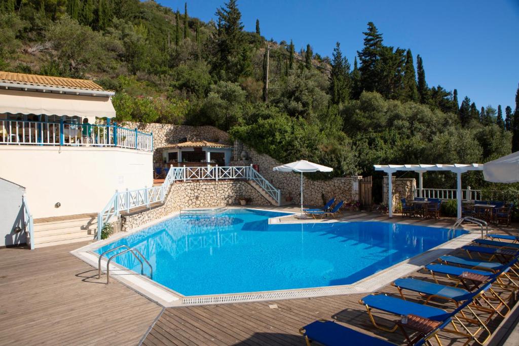 Bazén v ubytování Odyssey Hotel nebo v jeho okolí