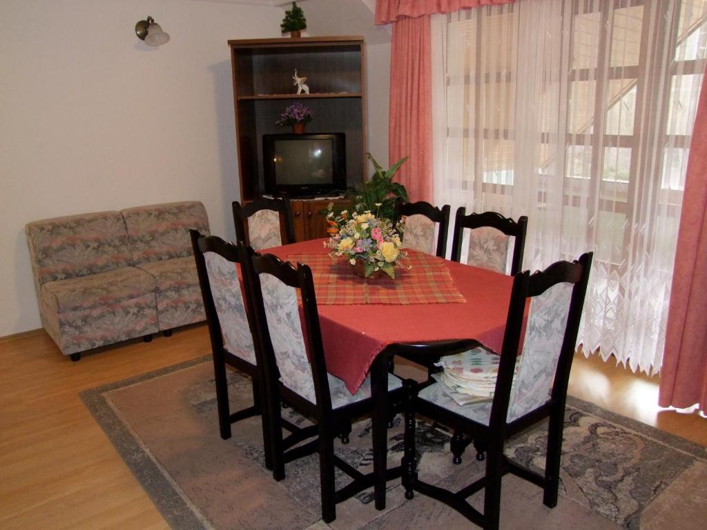 Posezení v ubytování Rajna Apartmanház