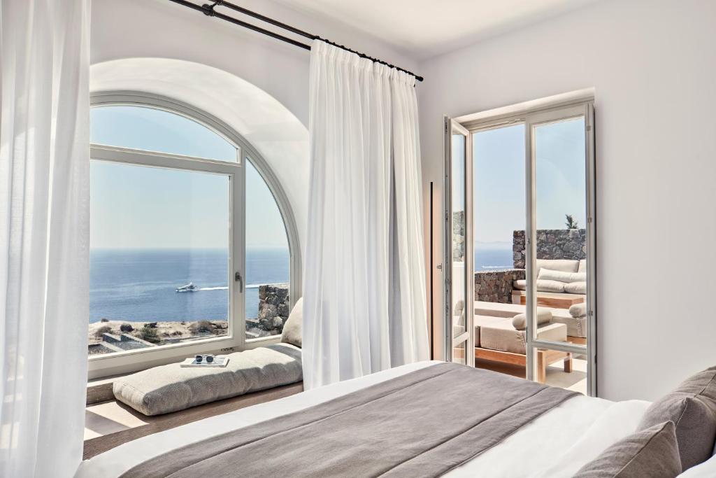 Canaves Epitome - Small Luxury Hotels of the World - 10