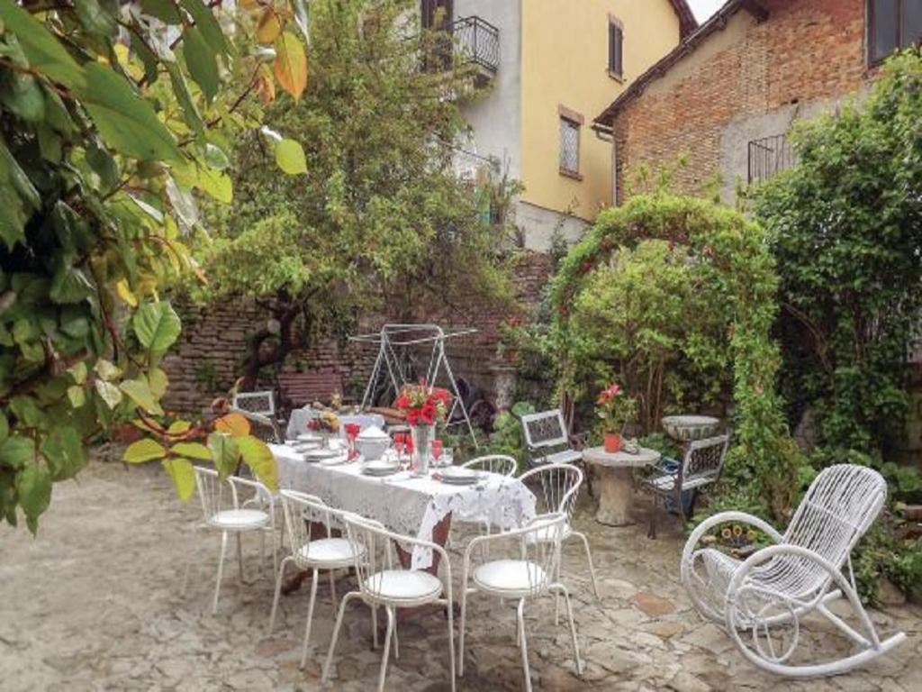 Ogród w obiekcie B&B I Colori dell'Arcobaleno