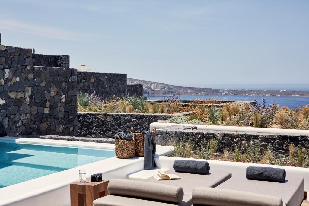 Aqua Retreat Two Bedroom Pool Villa 