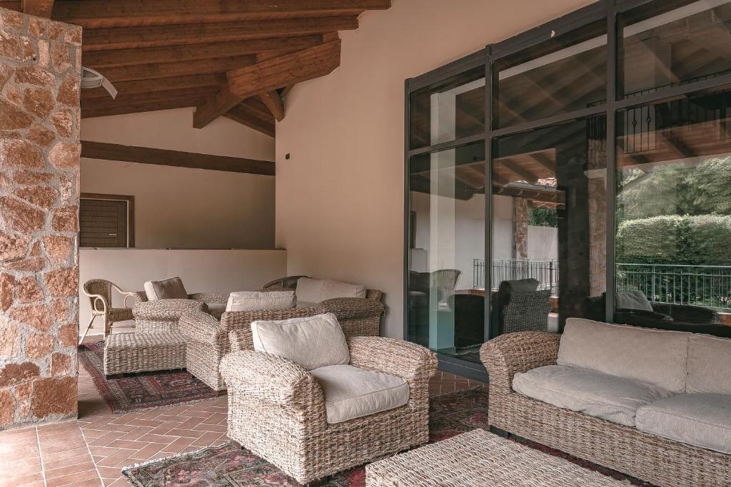 Posedenie v ubytovaní Argentario Lagoon Resort & Spa