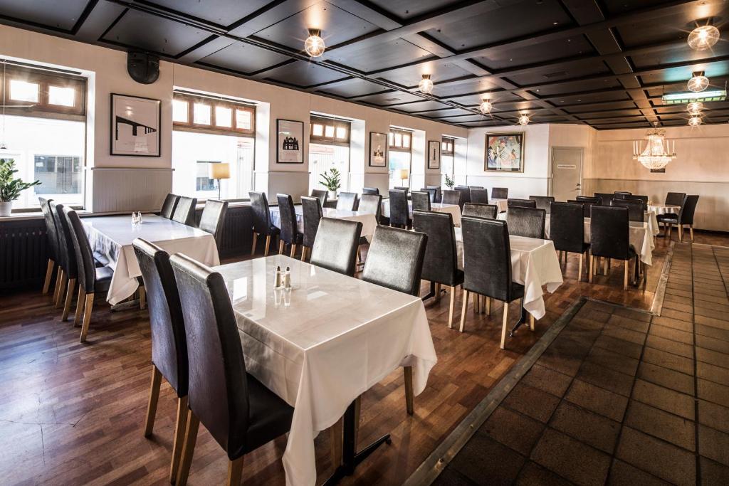 Restaurace v ubytování First Hotel Witt