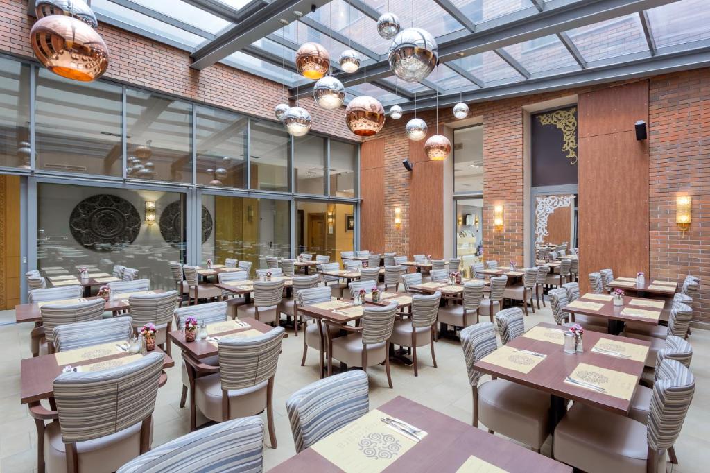 Restaurace v ubytování Marmara Hotel Budapest