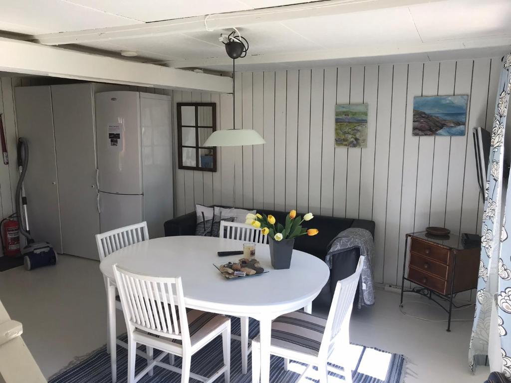 Posezení v ubytování Tuvagård B&B Vindhästar