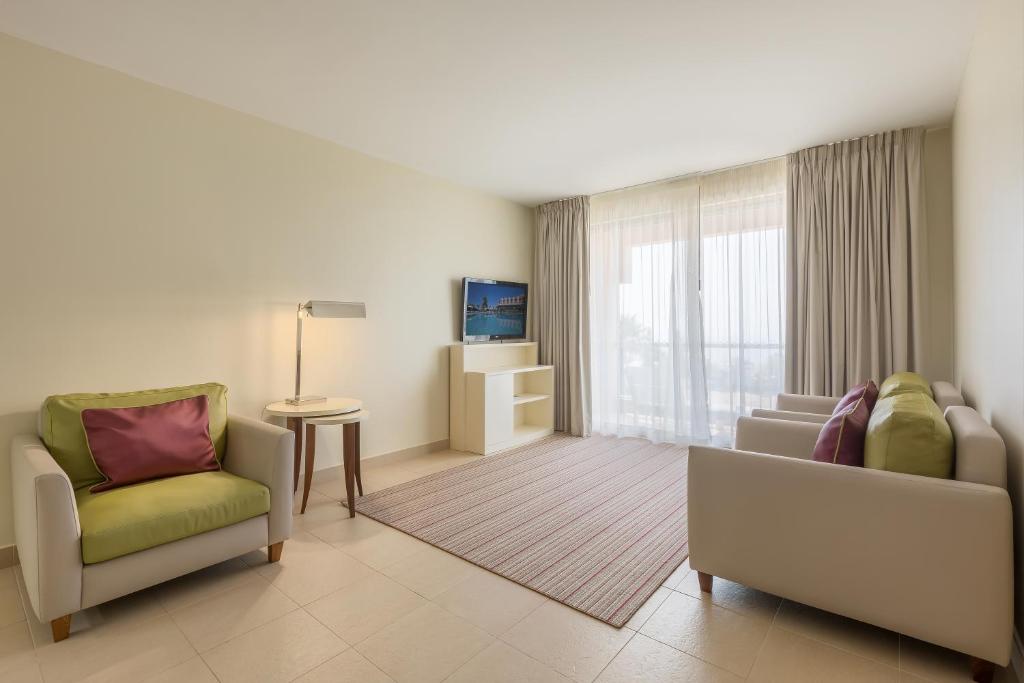 
Two-Bedroom Suite with Sea View
