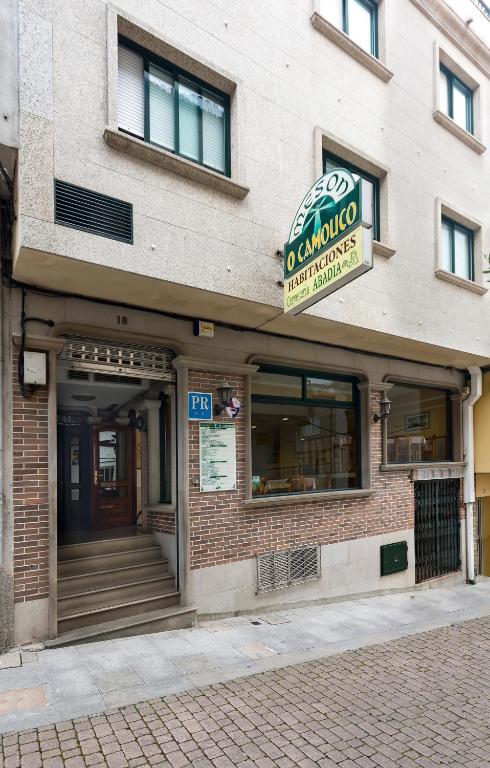 Exteriér alebo vchod do ubytovania Hostal O Camouco