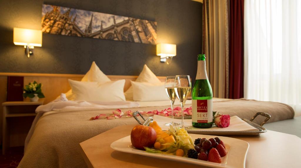 Nápoje v ubytování Hotel Löwengarten