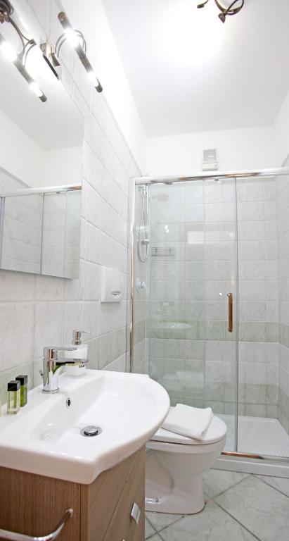Koupelna v ubytování Luxury Room Vittorio Emanuele II