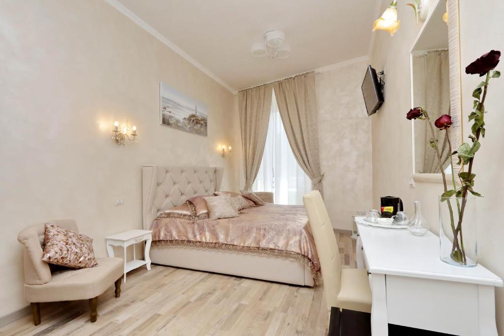 Just Chilling Suite - Deluxe Double Room