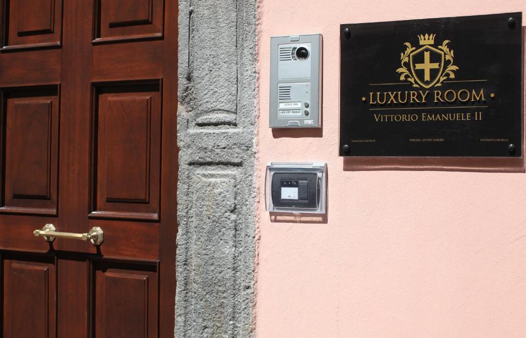 Certifikát, hodnocení, plakát nebo jiný dokument vystavený v ubytování Luxury Room Vittorio Emanuele II
